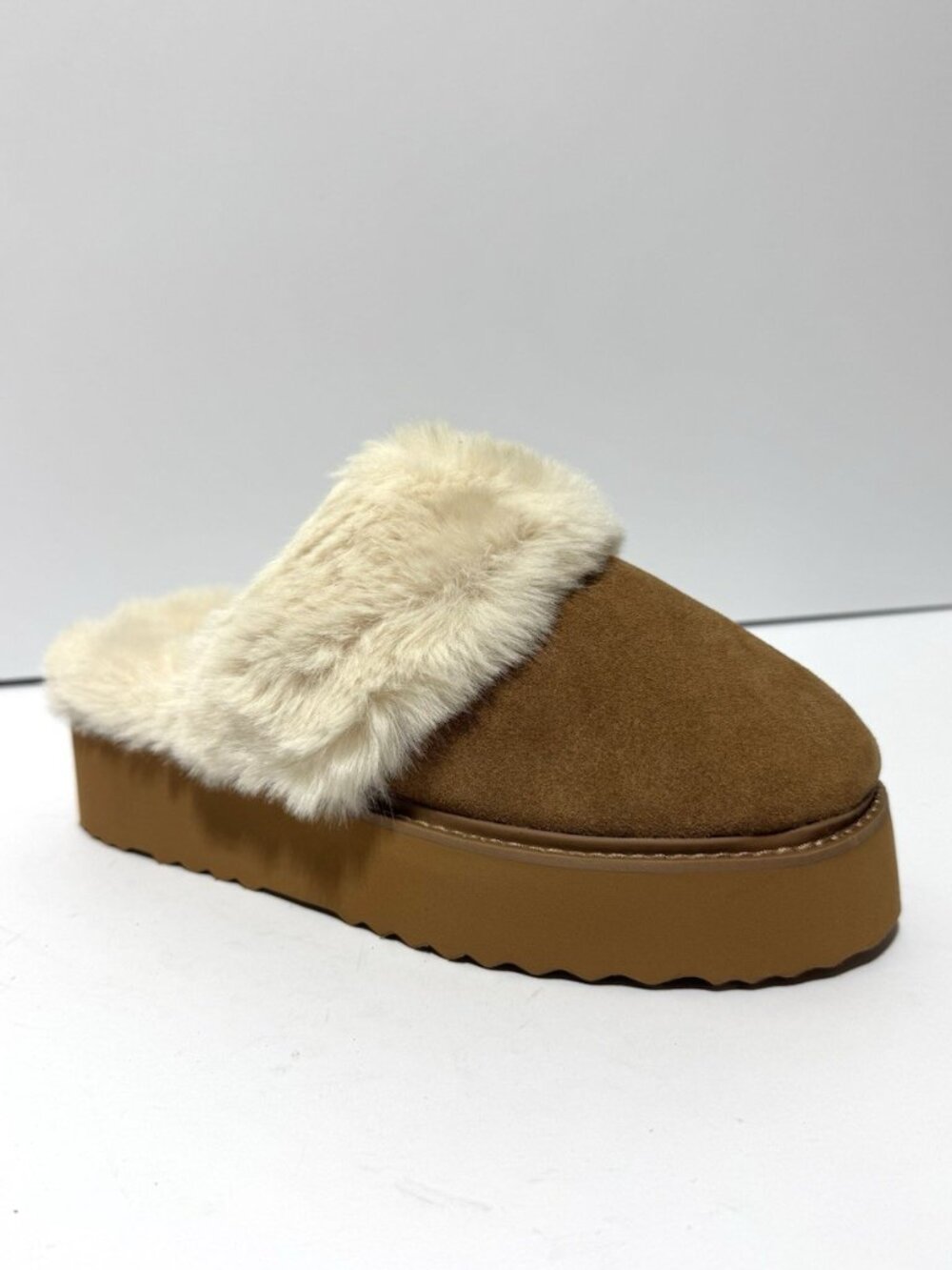 BCTEX Coll Womens Slippers Chestnut Size 6 M